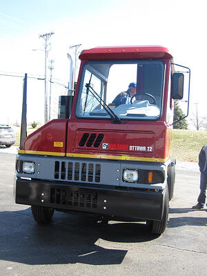 ottawa yard trucks louisville ky, ottawa dealers louisville ky, ottawa t2