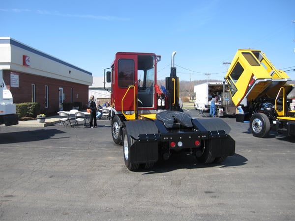 Ottawa yard truck t2